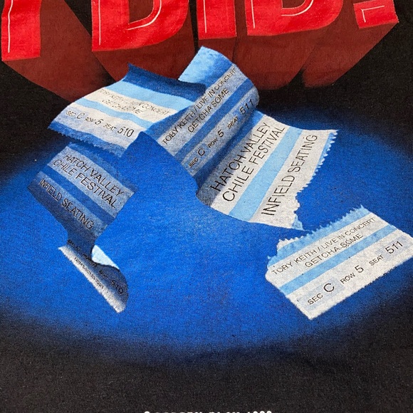 Vintage Toby Keith Concert Shirt - Picture 6 of 6